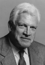 肯尼思·安德鲁斯